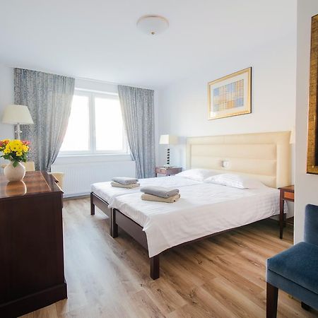 Hotel Eka Sebeş Esterno foto