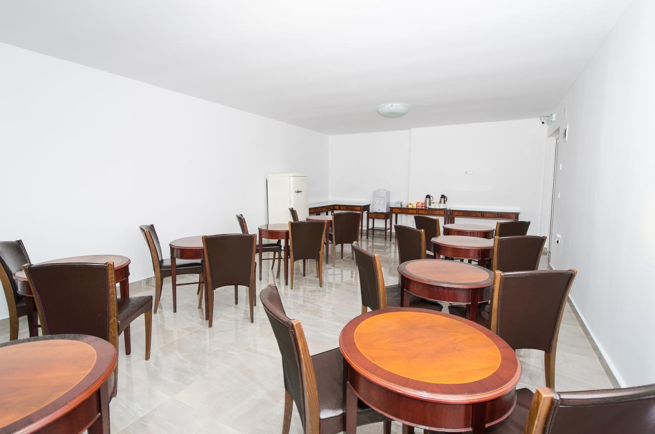 Hotel Eka Sebeş Esterno foto