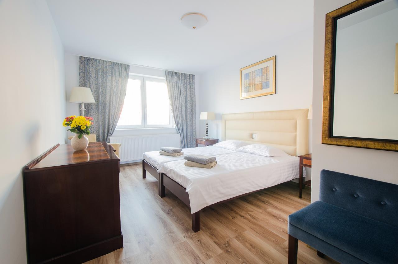 Hotel Eka Sebeş Esterno foto