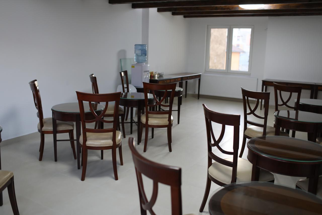 Hotel Eka Sebeş Esterno foto