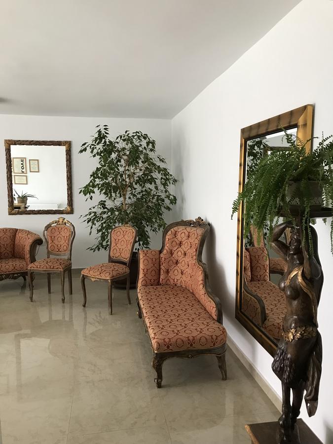 Hotel Eka Sebeş Esterno foto